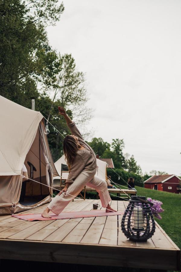 Falkeroed - Lyxig Glamping I Naturreservat Ink Frukost グレベスタッド エクステリア 写真