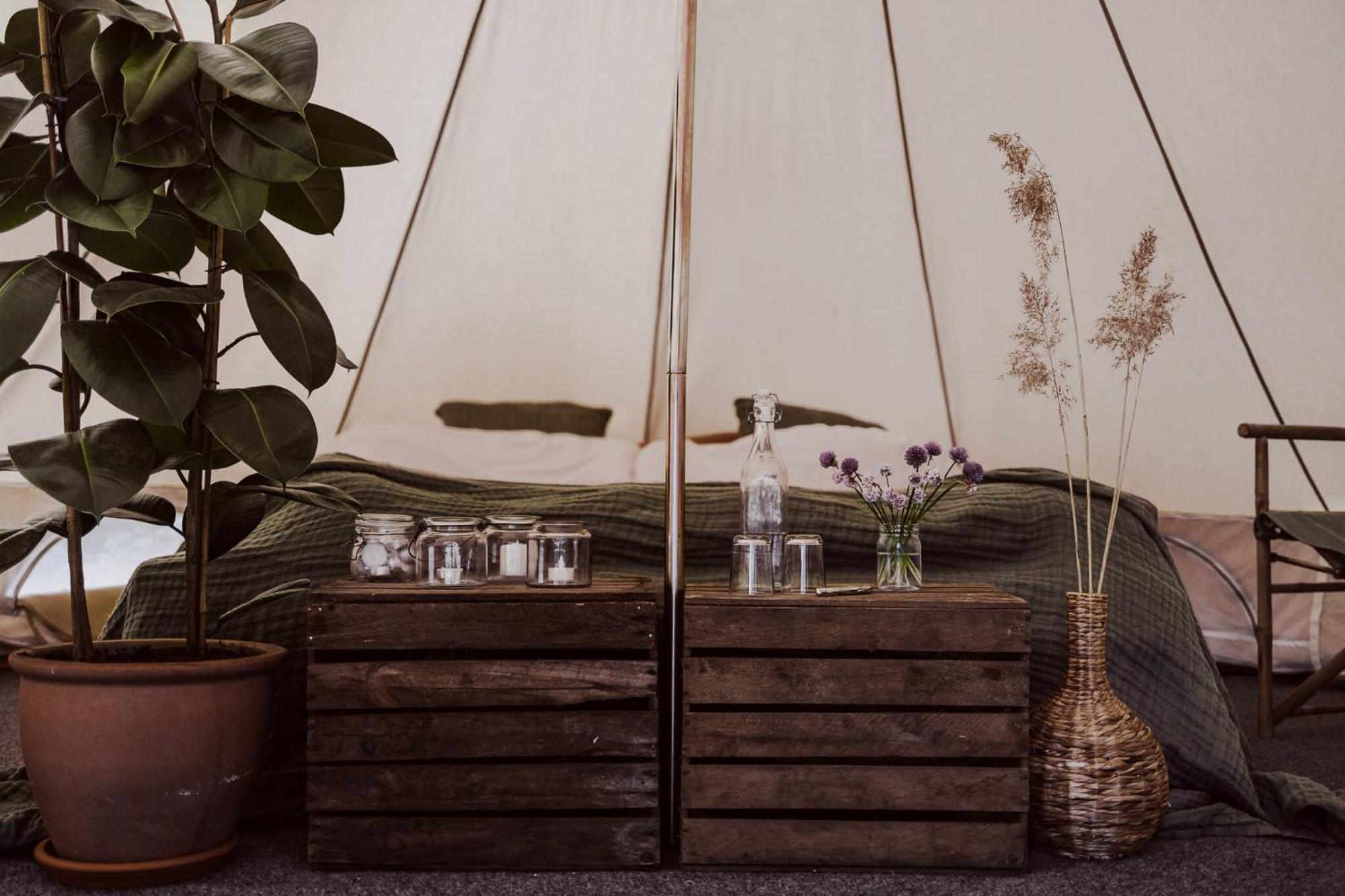 Falkeroed - Lyxig Glamping I Naturreservat Ink Frukost グレベスタッド エクステリア 写真